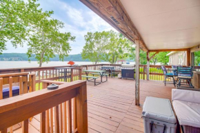Lakefront Cabin in Jay with Deck, Views and Boat Ramp!
